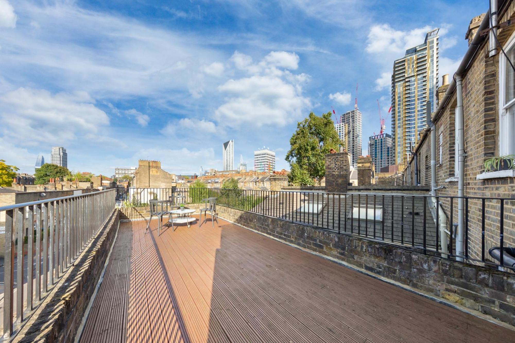 Luxury 4 Bedroom Flat With Stunning Shard View From Terrace In Central London! Next To Station, Sleeps 9 Экстерьер фото