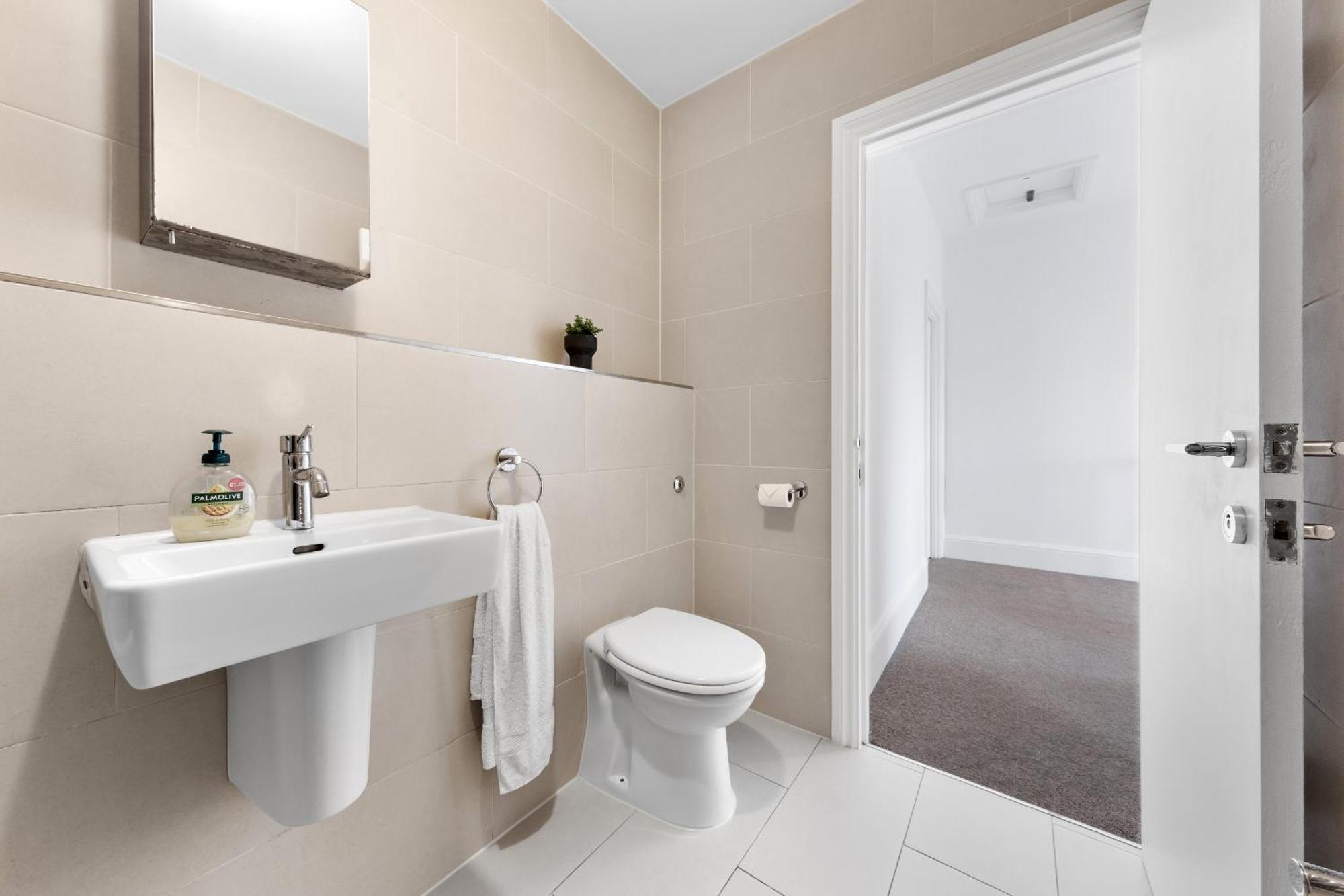Luxury 4 Bedroom Flat With Stunning Shard View From Terrace In Central London! Next To Station, Sleeps 9 Экстерьер фото