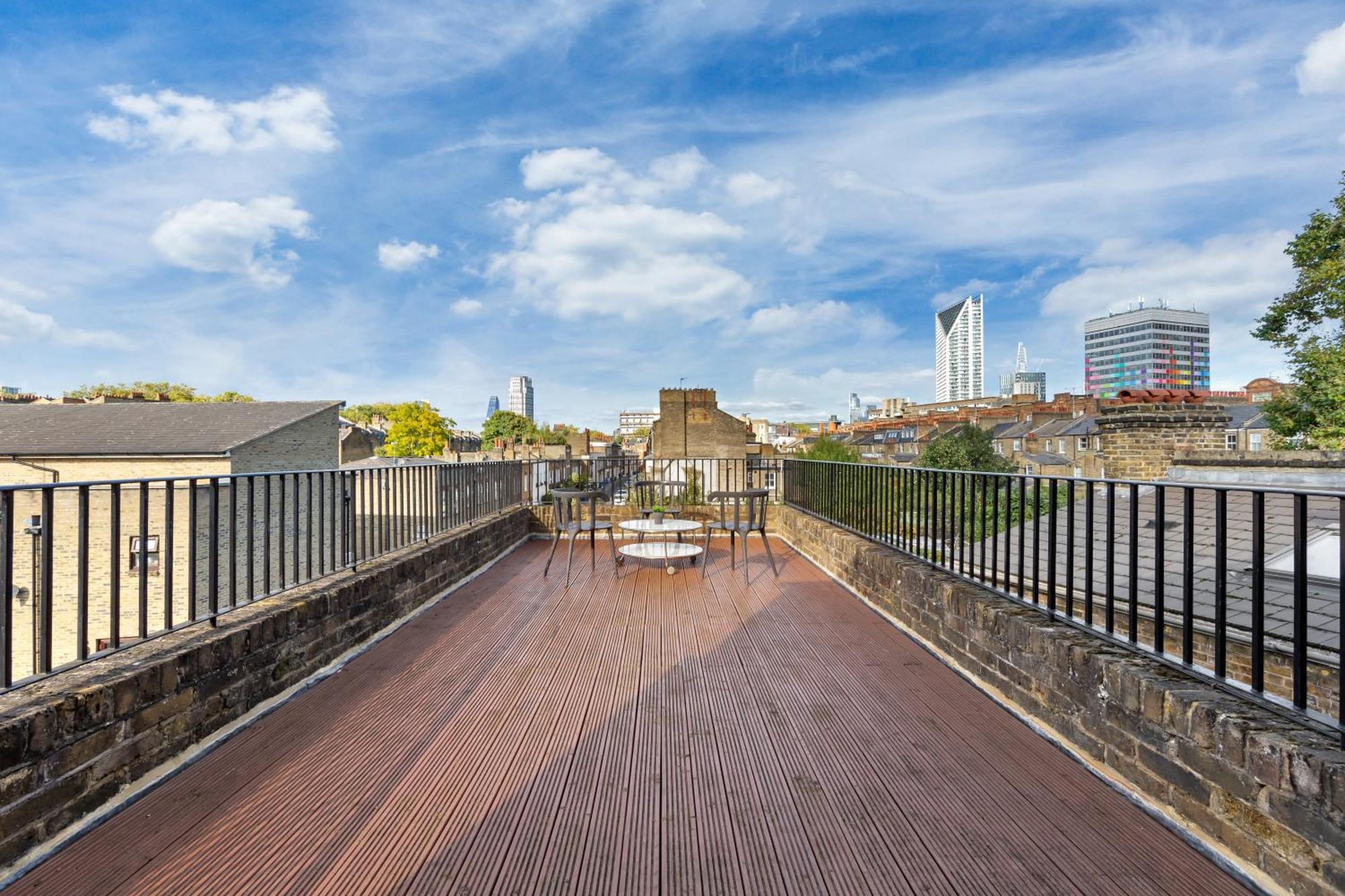 Luxury 4 Bedroom Flat With Stunning Shard View From Terrace In Central London! Next To Station, Sleeps 9 Экстерьер фото
