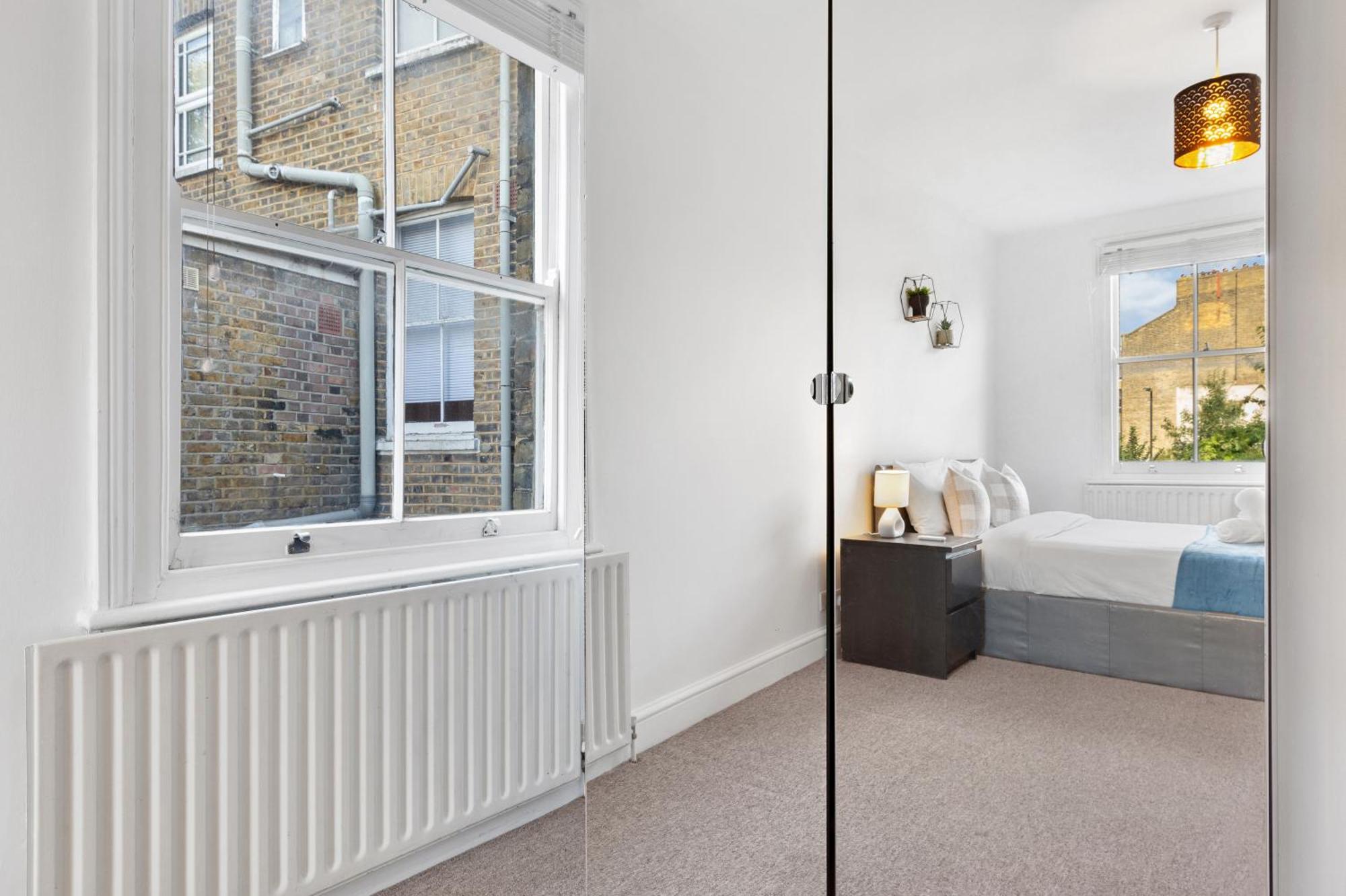 Luxury 4 Bedroom Flat With Stunning Shard View From Terrace In Central London! Next To Station, Sleeps 9 Экстерьер фото